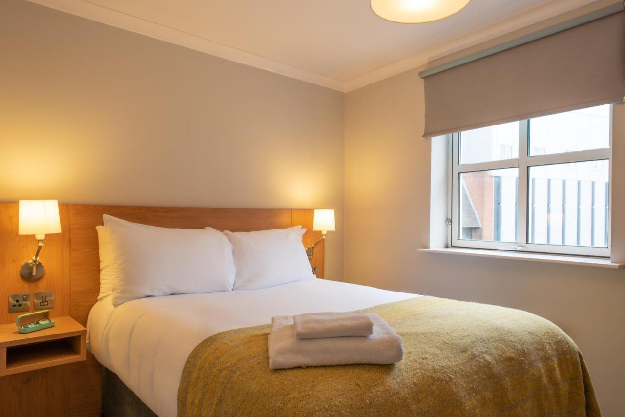 Premier Suites 독서 외부 사진