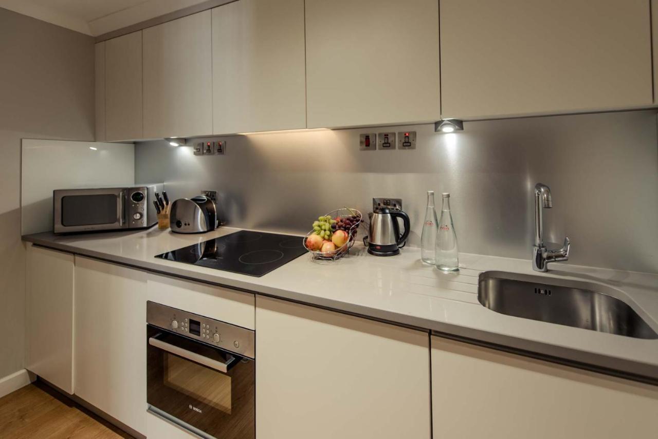Premier Suites 독서 외부 사진