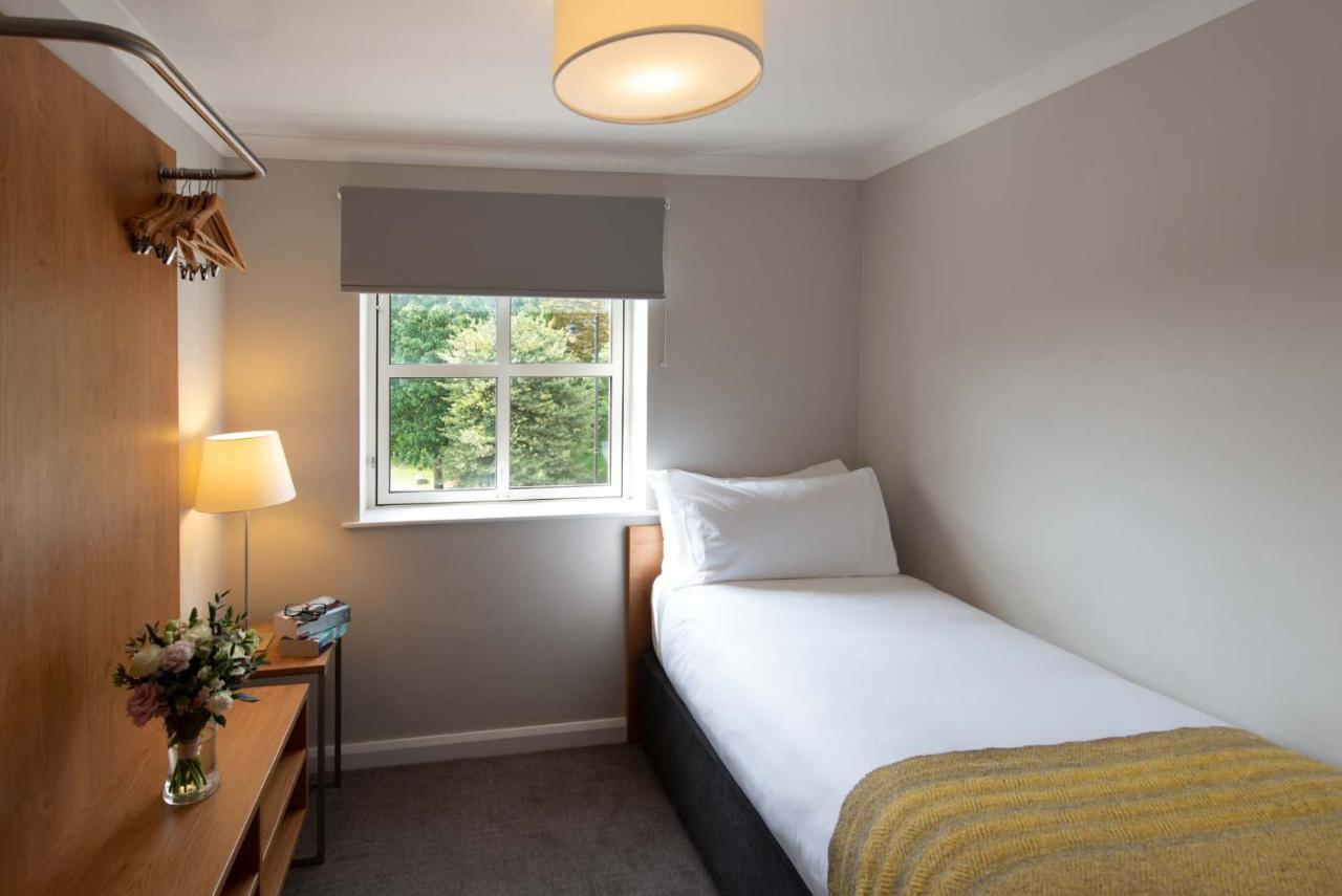 Premier Suites 독서 외부 사진
